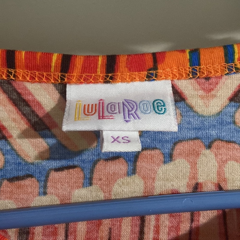 LulaRoe Top - Picture 3 of 4